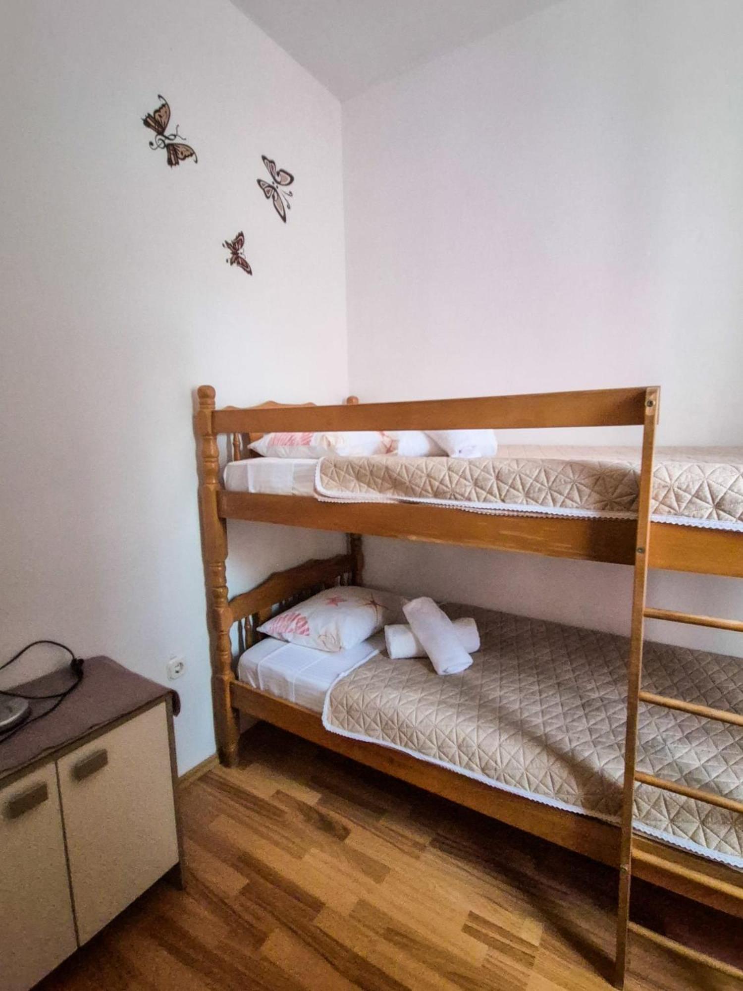 Apartments And Pansion M&R Turanj Zewnętrze zdjęcie