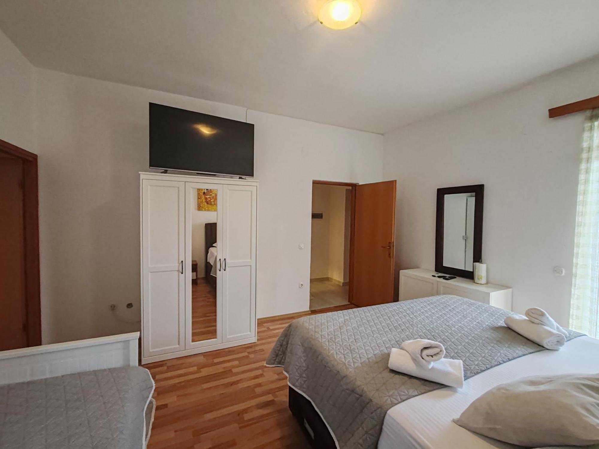 Apartments And Pansion M&R Turanj Zewnętrze zdjęcie